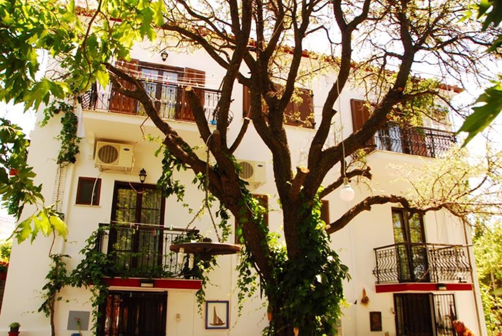 Atzanou Rooms Kamariotissa Ngoại thất bức ảnh